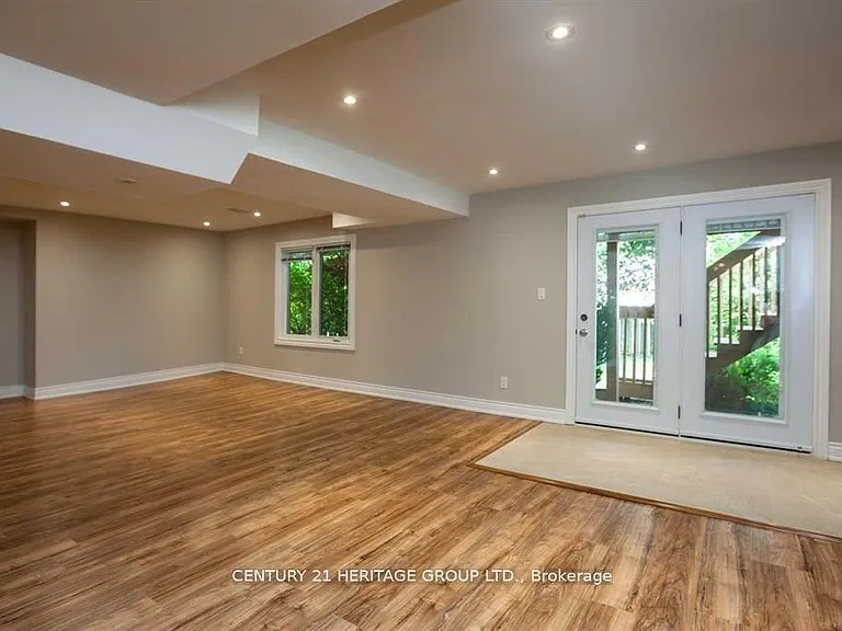 1001 Lockwood Cir — Photo 4