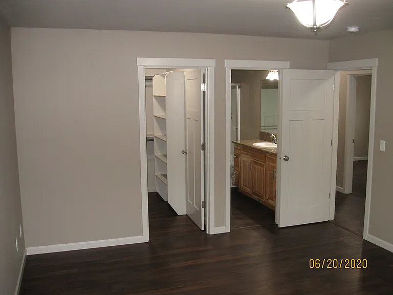 1845 17th Ave SE #1845 — Photo 9
