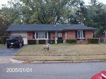 2nd image of 1710 Arapaho Dr