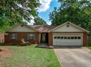 5364 Whitney Ct, Stone Mountain, GA 30088