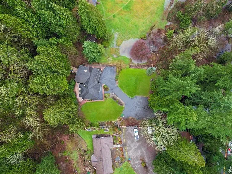 11922 Issaquah Hobart Rd SE — Photo 38