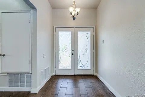 3rd image of 3346 Morning Brook St