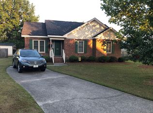 104 Deblyn Ct, Pine Level, NC 27568