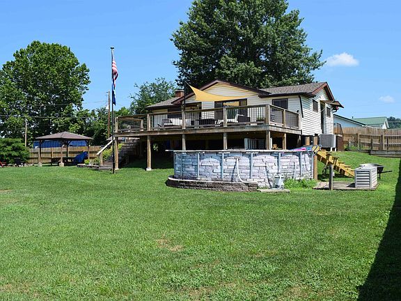 4th image of 110 Prichard St