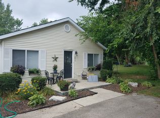 2611 Maple Ave, Downers Grove, IL 60515