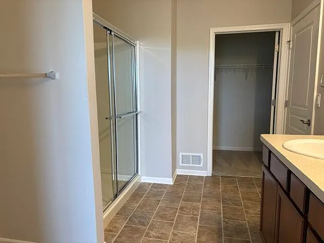 582 Ivyland St — Photo 15