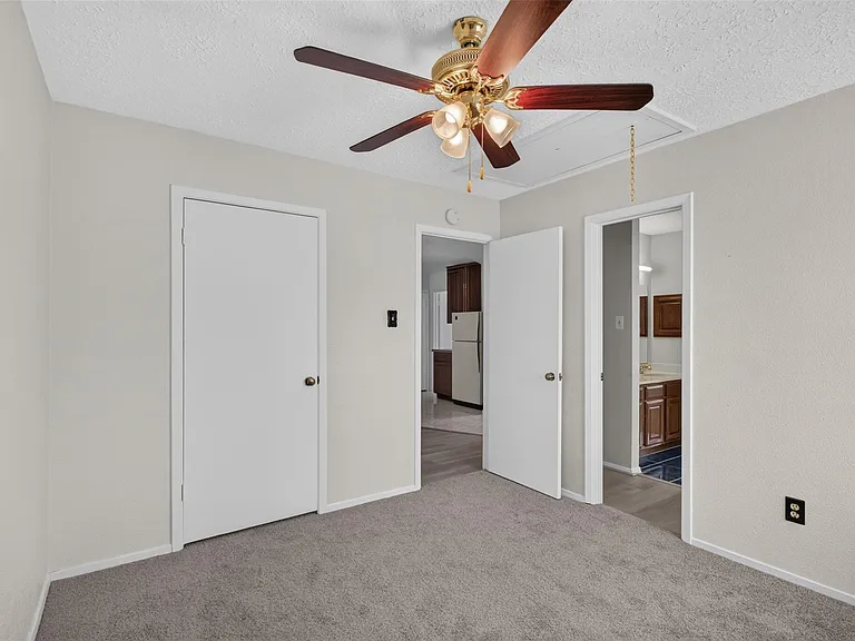 14338 Royal Hill Dr — Photo 22