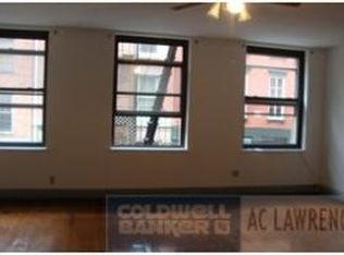277 Water St, New York, NY 10038