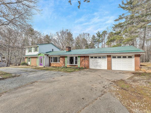 1427 Truman Hill Rd, Hardy, VA 24101