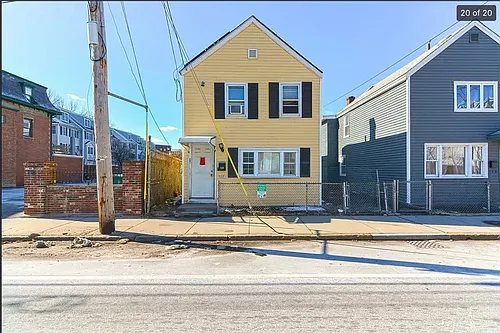557 Lawrence St Photo 1