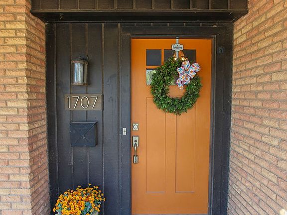 4th image of 1707 Yale Ave