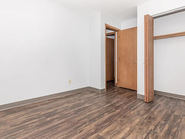 Northern Place Apartments — Photo 10