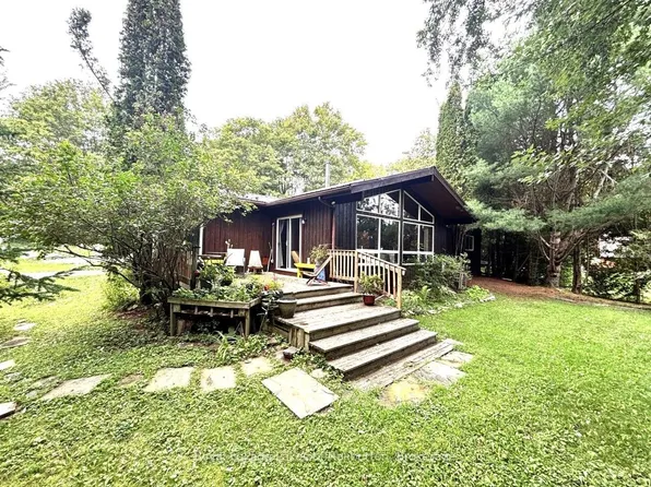 10 Nevison Dr, Kawartha Lakes, ON K0M 2L0