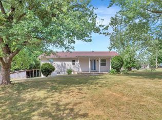 2367 Old Greenbrier Pike, Greenbrier, TN 37073