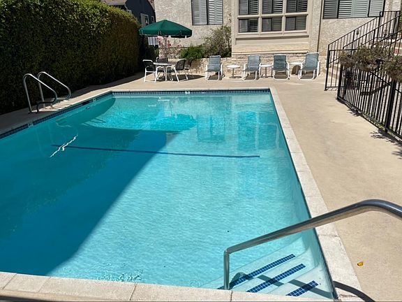 2nd image of 14521 Benefit St