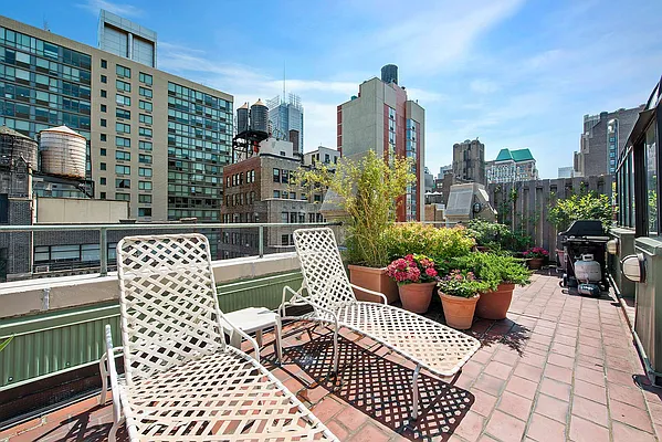 Sold by CORE | media 9