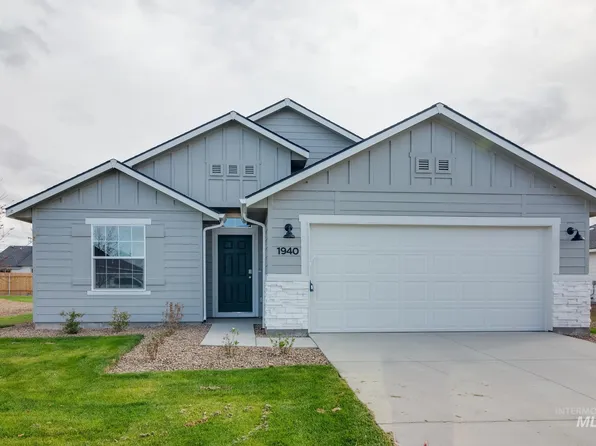 1940 SW Besra Dr, Mountain Home, ID 83647