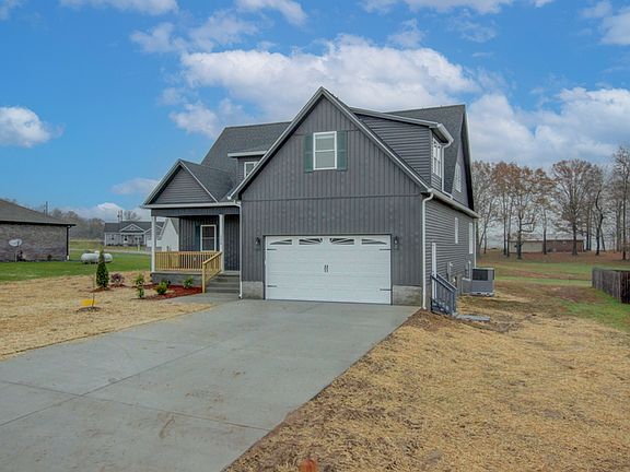 3rd image of 128 Riverbend Dr