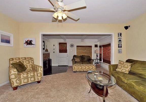 2nd image of 124 Sigsbee Ave