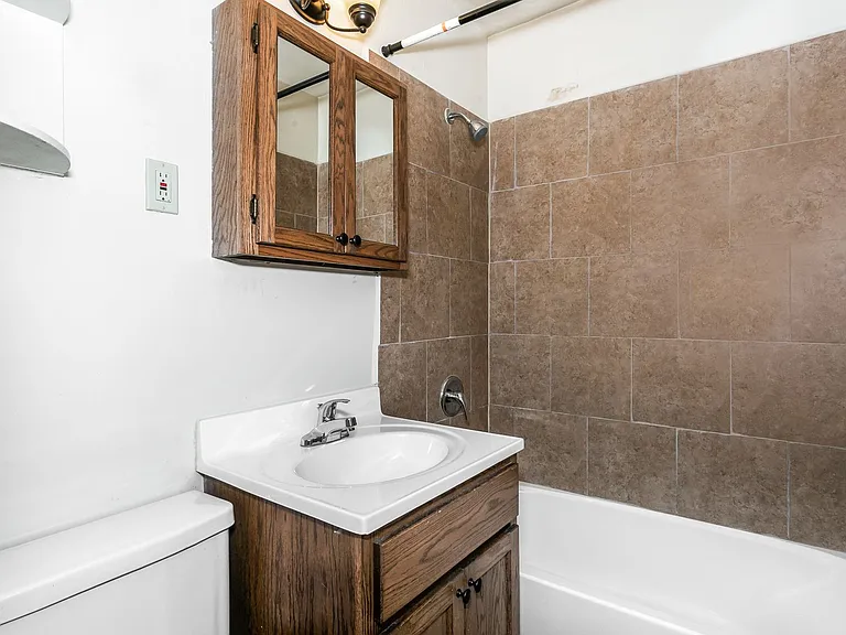 742 S Dellrose Ave — Photo 11
