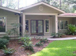 16 Willow Oak Rd, Hilton Head Island, SC 29928