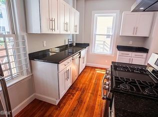 23 Kelly Rd #1E, Cambridge, MA 02139