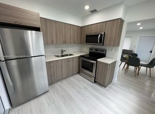 1910 Thomas St #2, Hollywood, FL 33020