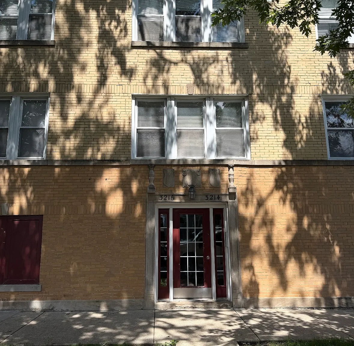 1 bed, 850 sqft, $1,700 — Photo 1