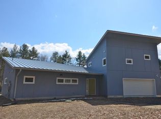 976 E Pleasant St, Amherst, MA 01002