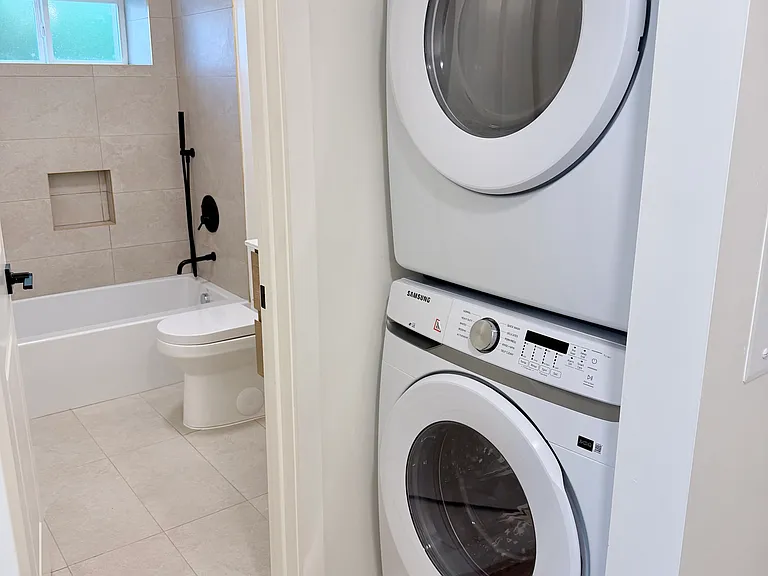 46 N Hamilton St #1 — Photo 13