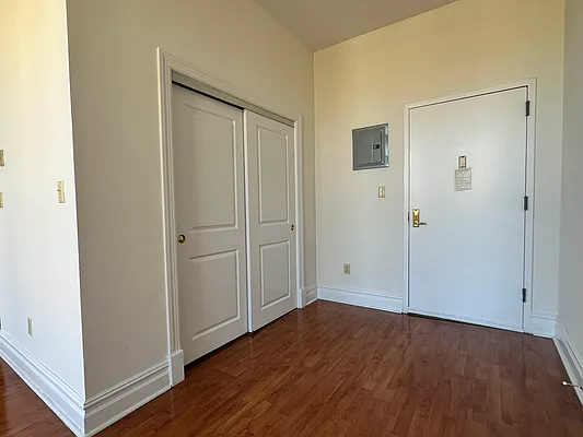 Rented by Horowitz Real Estate | media 4