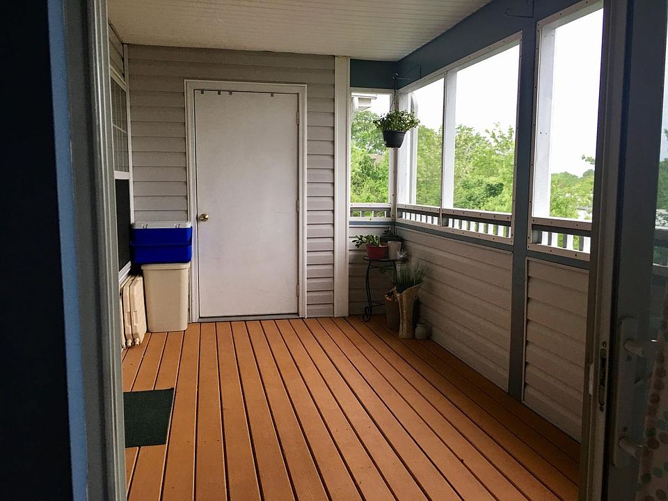 Screened in porch with storage