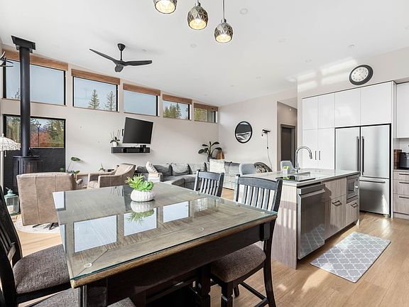 4th image of 4000 Sunstone Way #50