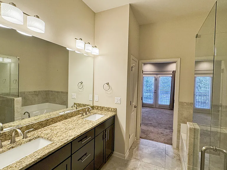745 Fountainhead Ln NE #14 — Photo 24