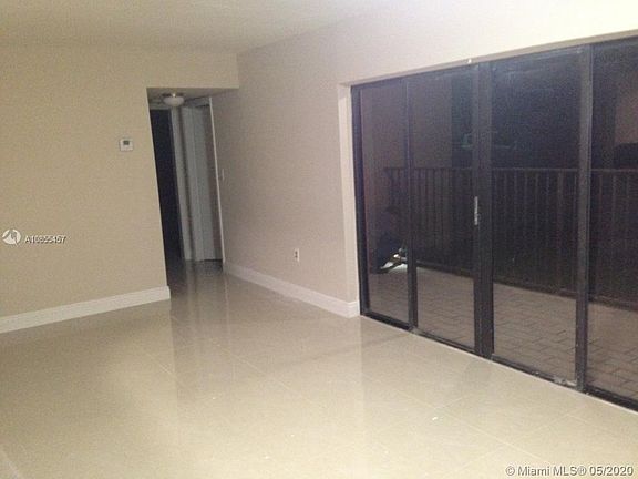 3rd image of 520 NW 114th Ave APT 103
