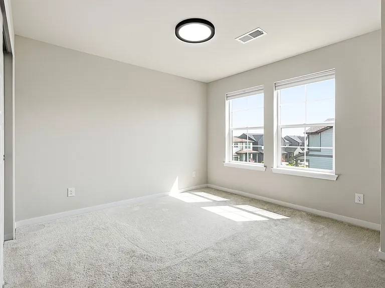 137 Mohawk Cir — Photo 37