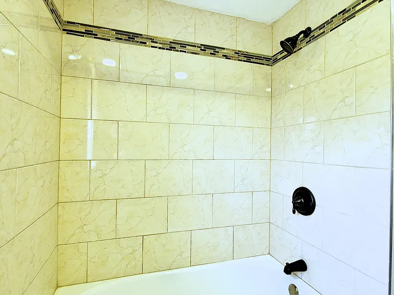 90 E 8th Ave #2 — Photo 12