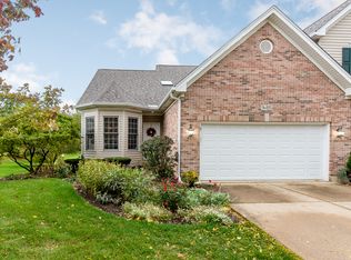 1N115 Mission Ct, Winfield, IL 60190
