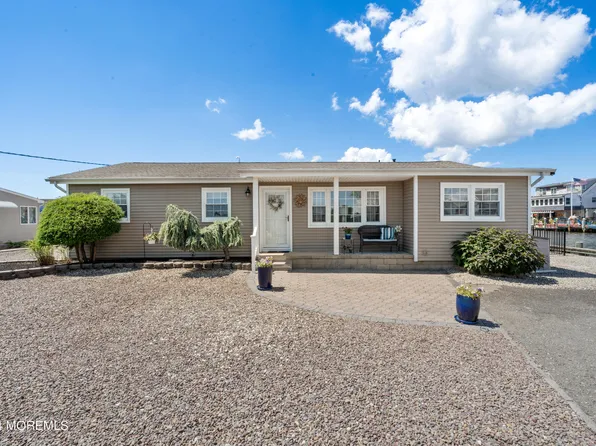 1907 Ship Court, Toms River, NJ 08753