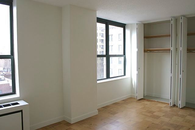 2nd image of 247 W 87th St APT 7F