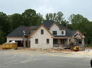 7603 Pemberley Dr, Oak Ridge, NC 27310