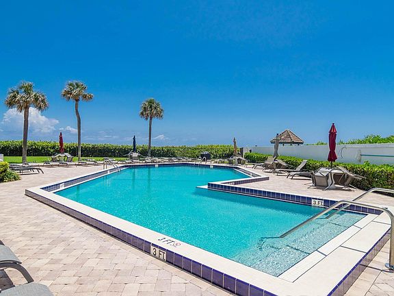 4th image of 600 Ocean Drive #9b