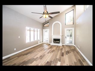 2312 W Comstock Dr, Chandler, AZ 85224