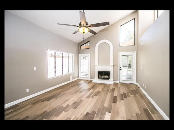 2312 W Comstock Dr, Chandler, AZ 85224