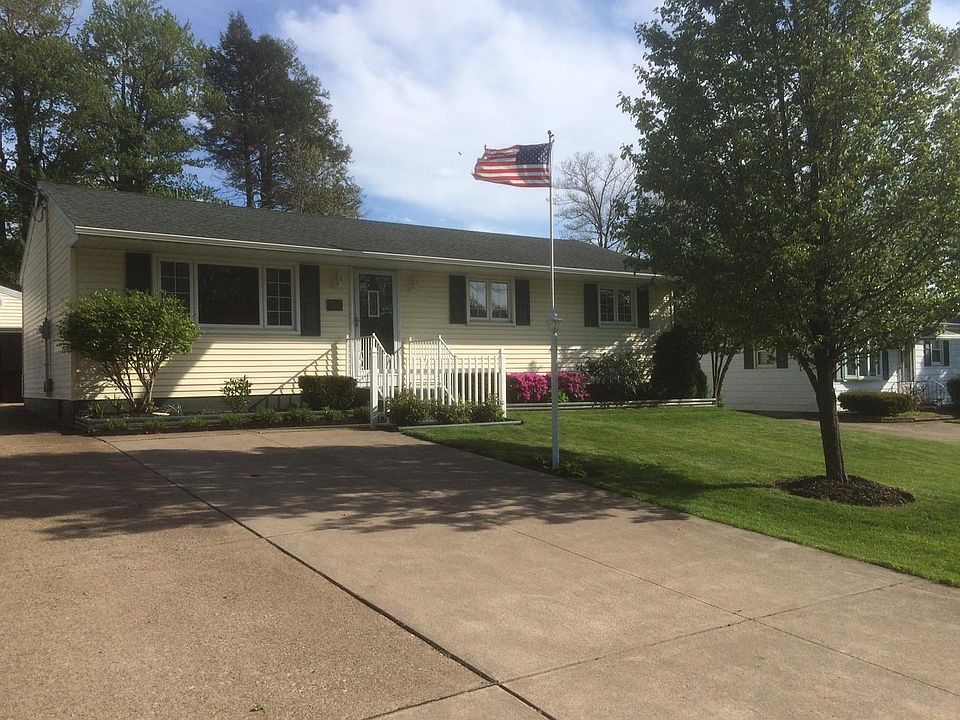 1st image of 1831 W Grandview Blvd