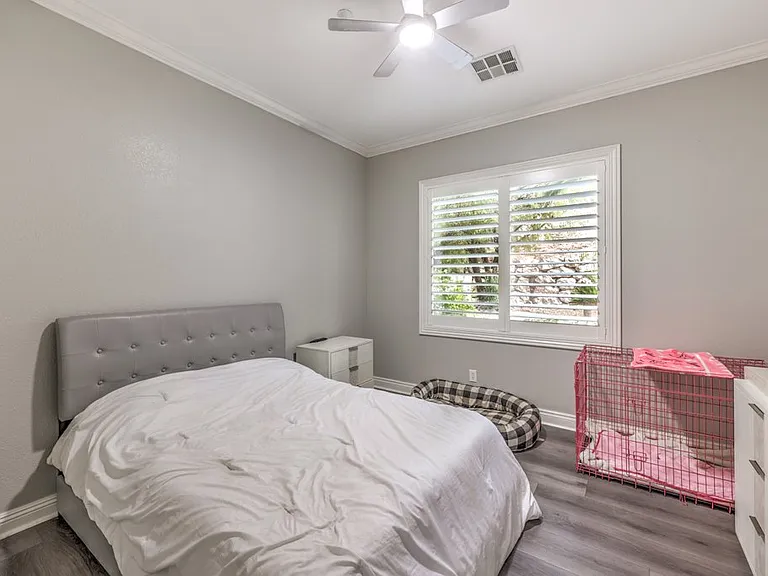 2849 Soaring Peak Ave — Photo 9