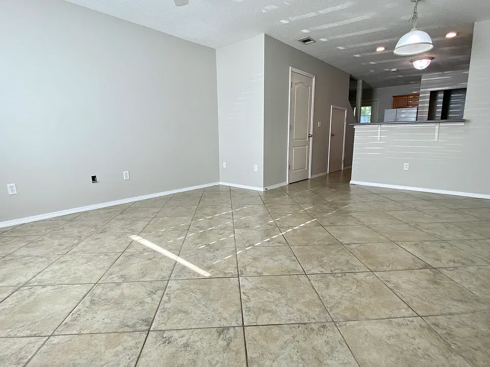 1819 Shay Lin Ct