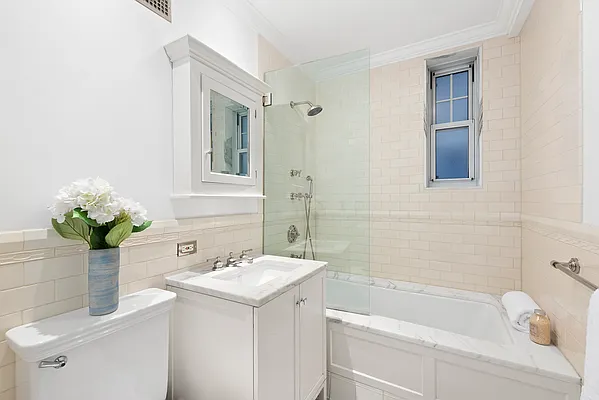 Sold by Compass | media 8