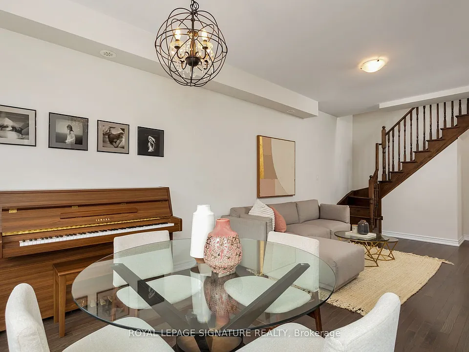 105 Kayla Cres #18