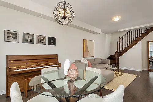 105 Kayla Cres E #18 Photo 1